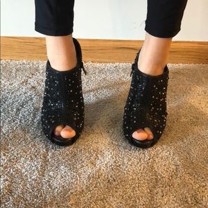 Lauren Lorraine black opentoe booties rhinestones